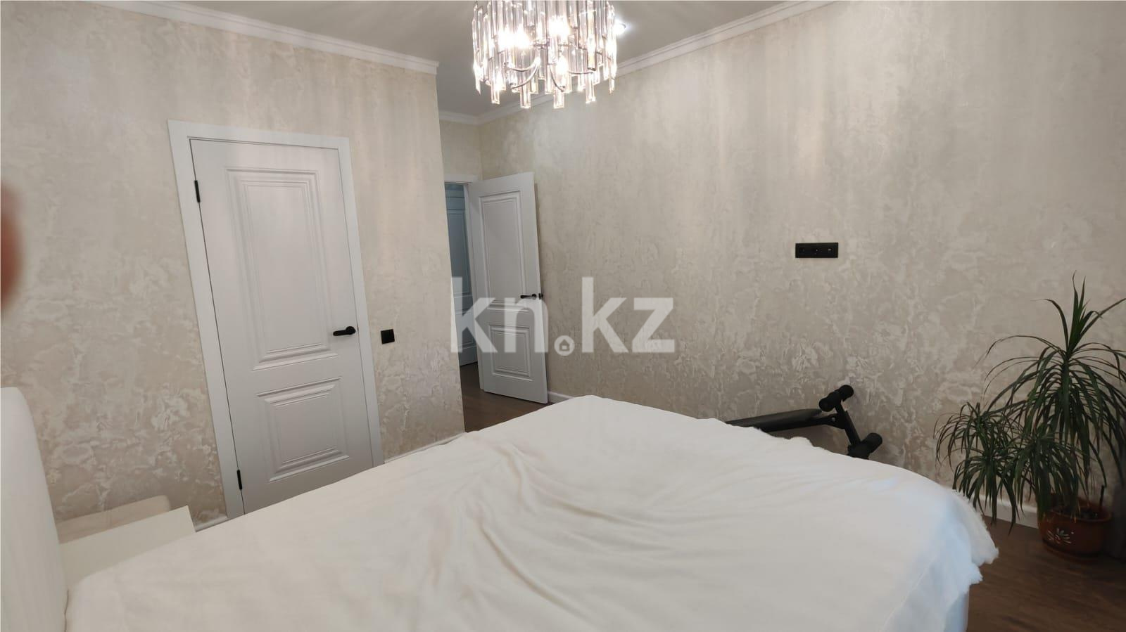 Продажа 4-комнатной квартиры, 115 м², ул. Букетова в Караганде - фото 8