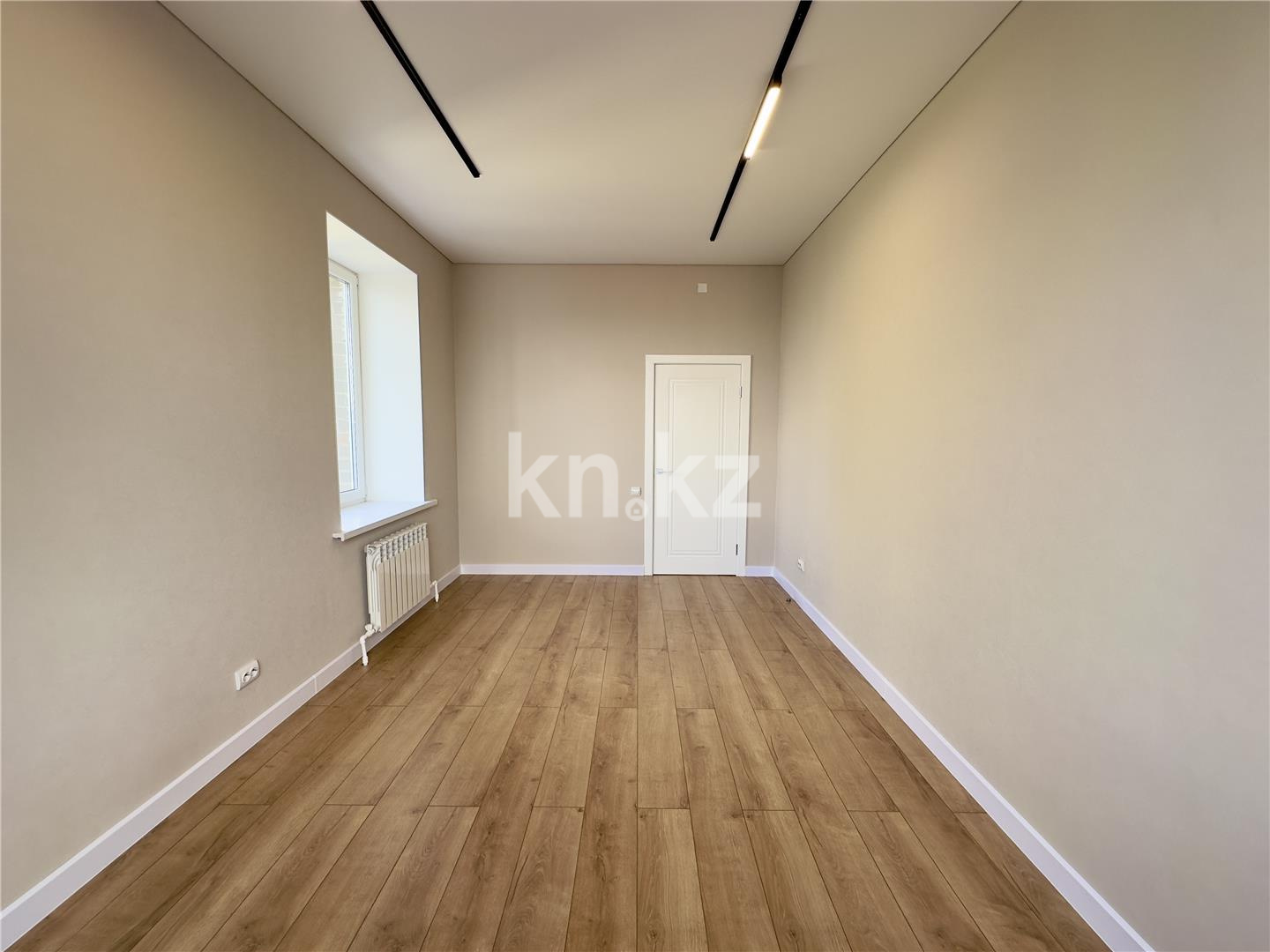 Продажа 3-комнатной квартиры, 97 м², пр. Шахтеров, дом  68 в Караганде - фото 13