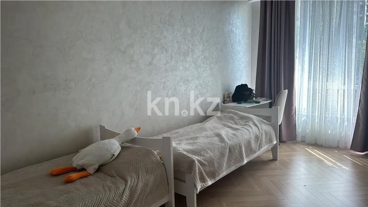 Продажа 3-комнатной квартиры, 100 м², пр. Абая, дом  164/6 в Алматы - фото 3