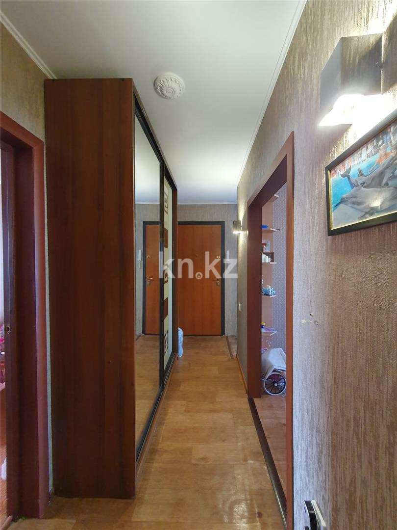 Продажа 4-комнатной квартиры, 90 м², мкр-н 8 в Темиртау - фото 8