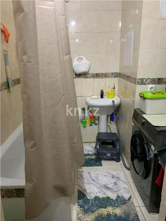 Продажа 2-комнатной квартиры, 64.9 м² в Алматы - фото 2