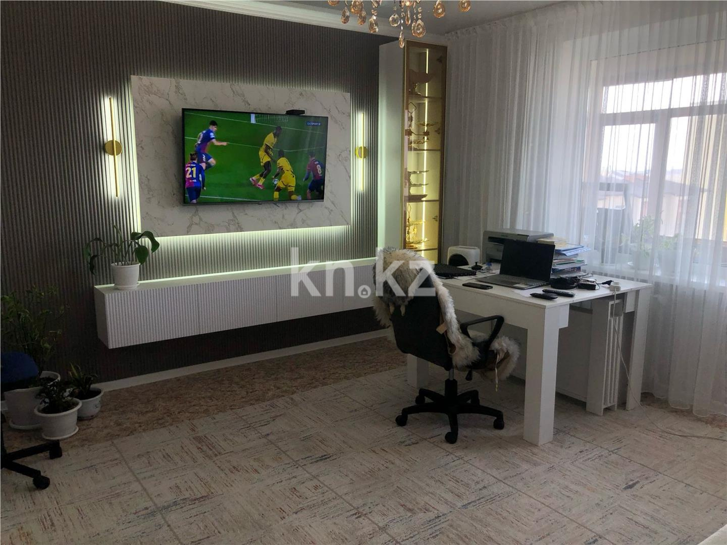 Продажа 3-комнатной квартиры, 69 м², мкр. Голубые Пруды в Караганде - фото 2