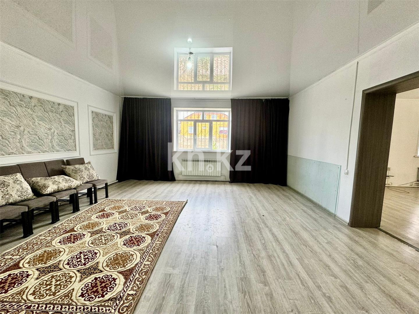 Продажа 6-комнатного дома, 260 м² в Караганде - фото 2