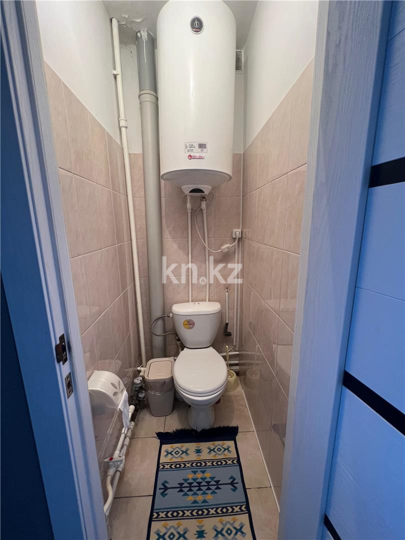 Продажа 3-комнатной квартиры, 69 м², мкр. Голубые Пруды в Караганде - фото 10