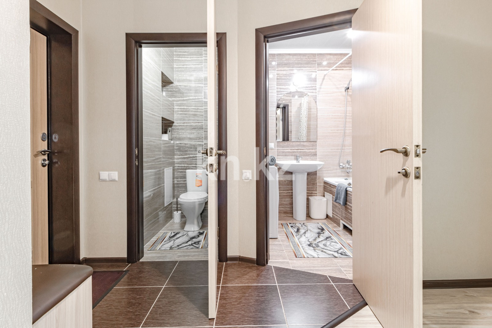 Аренда 2-комнатной квартиры посуточно, 65 м², ул. Сарайшык, дом  7 - пр. Кабанбай батыра в Астане - фото 14