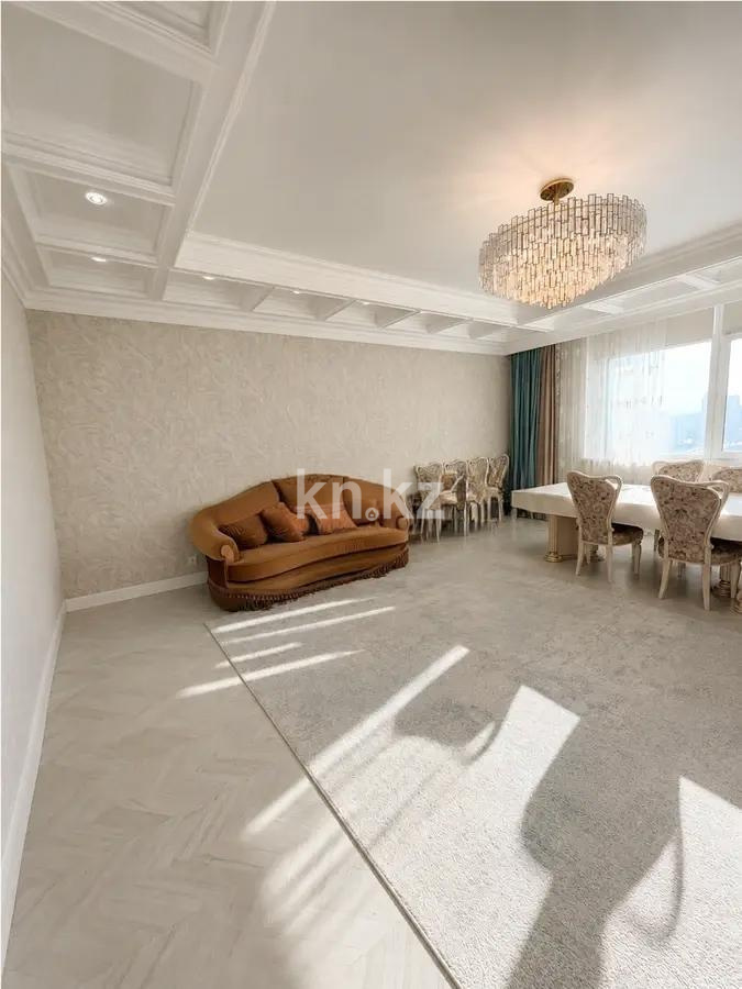 Продажа 4-комнатной квартиры, 165 м² в Астане