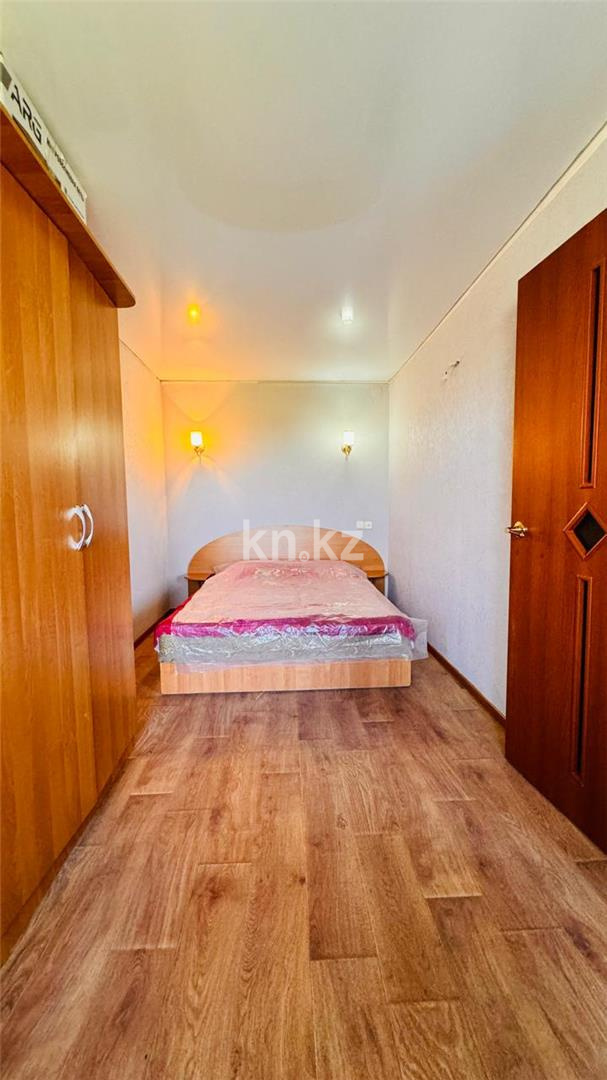 Продажа 2-комнатной квартиры, 44 м², 15 мкр. в Караганде - фото 3