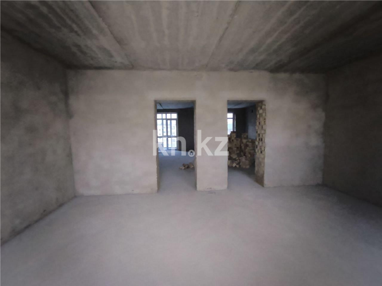 Продажа 3-комнатной квартиры, 76 м², ул. Муканова в Караганде - фото 5