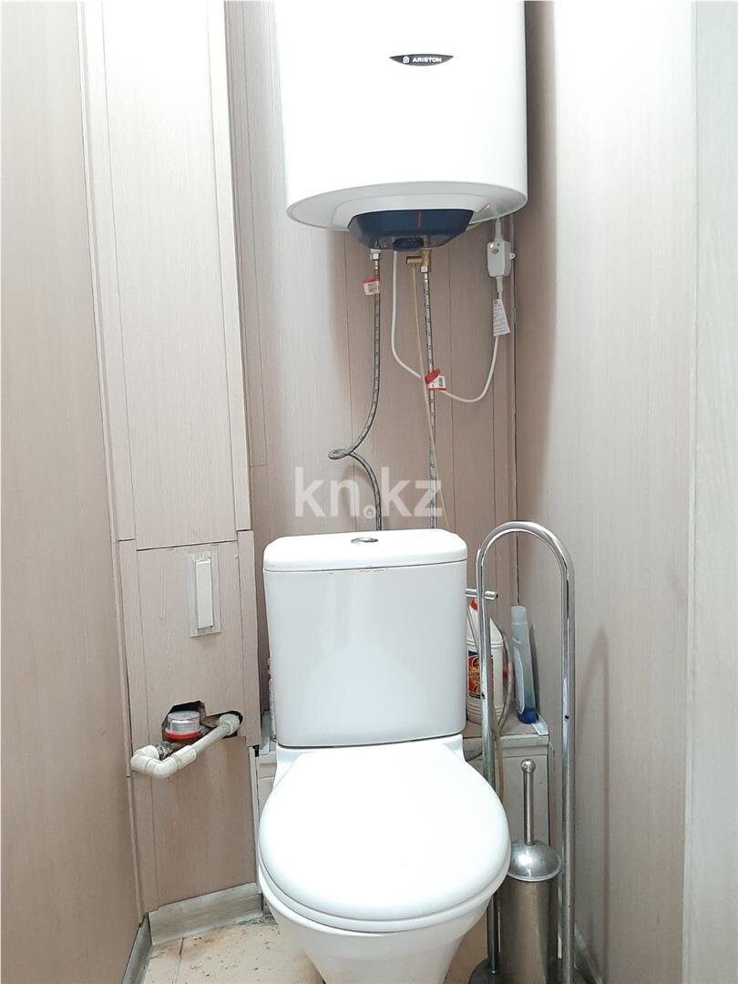 Продажа 3-комнатной квартиры, 64 м² в Караганде - фото 14