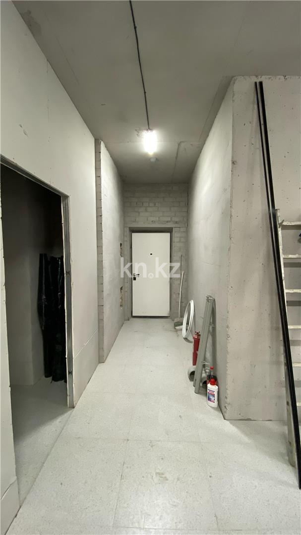 Продажа 2-комнатной квартиры, 61 м², ул. Толе би в Астане - фото 8