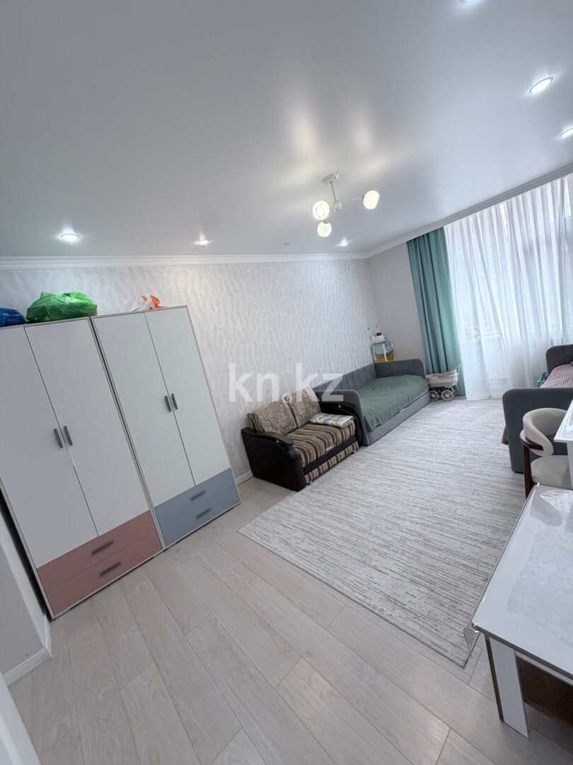 Продажа 4-комнатной квартиры, 120.8 м² в Астане - фото 8
