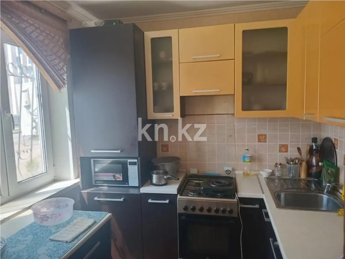 Продажа 5-комнатной квартиры, 90 м², ул. Университетская, дом  17/2 в Караганде - фото 3