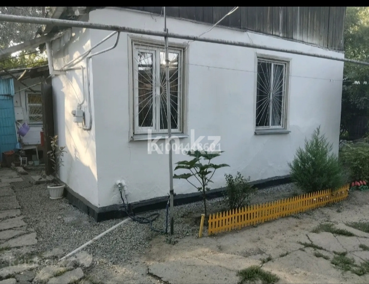 Продажа 2-комнатного дома, 30 м², ул. Акан Серы, дом  25 в Алматы