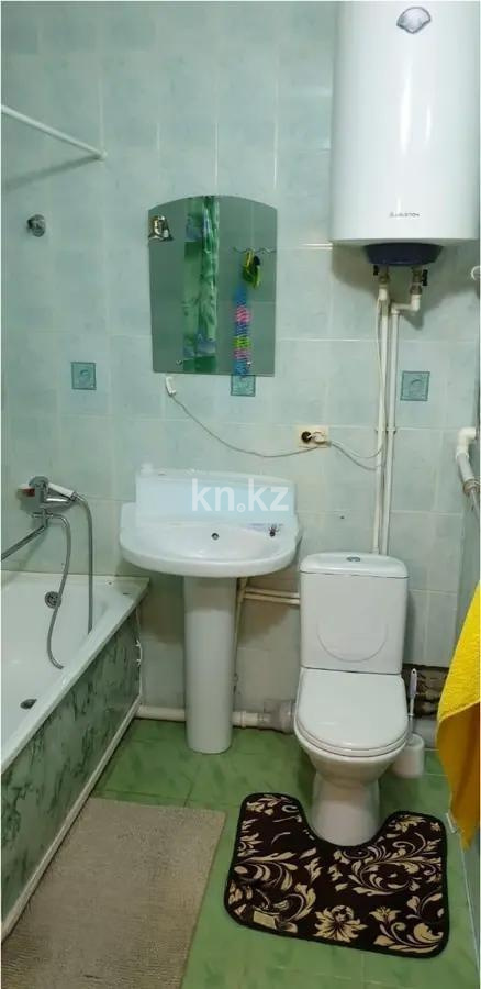 Продажа 1-комнатной квартиры, 55 м², ул. Абая, дом  61/2 в Караганде - фото 4