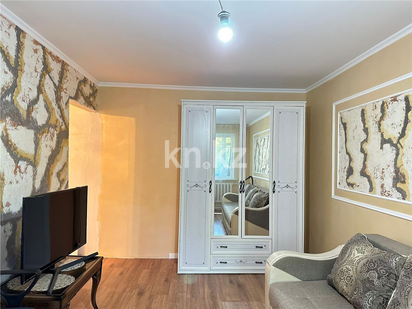 Продажа 2-комнатной квартиры, 45 м², мкр-н 18 в Караганде - фото 2