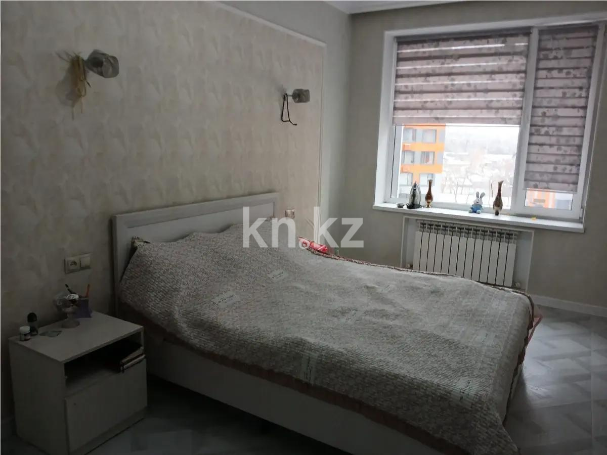 Продажа 3-комнатной квартиры, 70 м², ул. Сатпаева, дом  90/54 в Алматы - фото 2