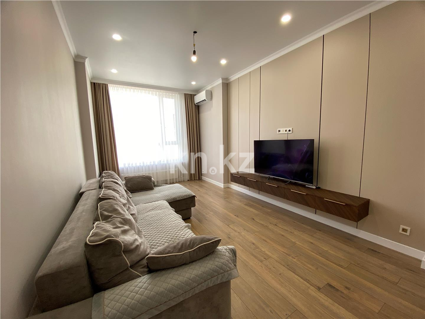 Продажа 3-комнатной квартиры, 84 м², ул. Бектурова в Астане - фото 3