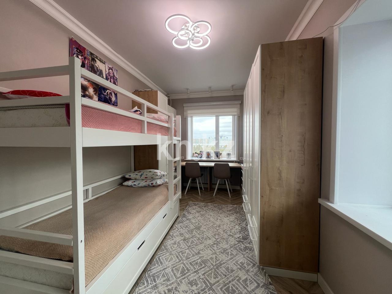 Продажа 3-комнатной квартиры, 94 м², ул. Сатыбалдина, дом  30 в Караганде - фото 8