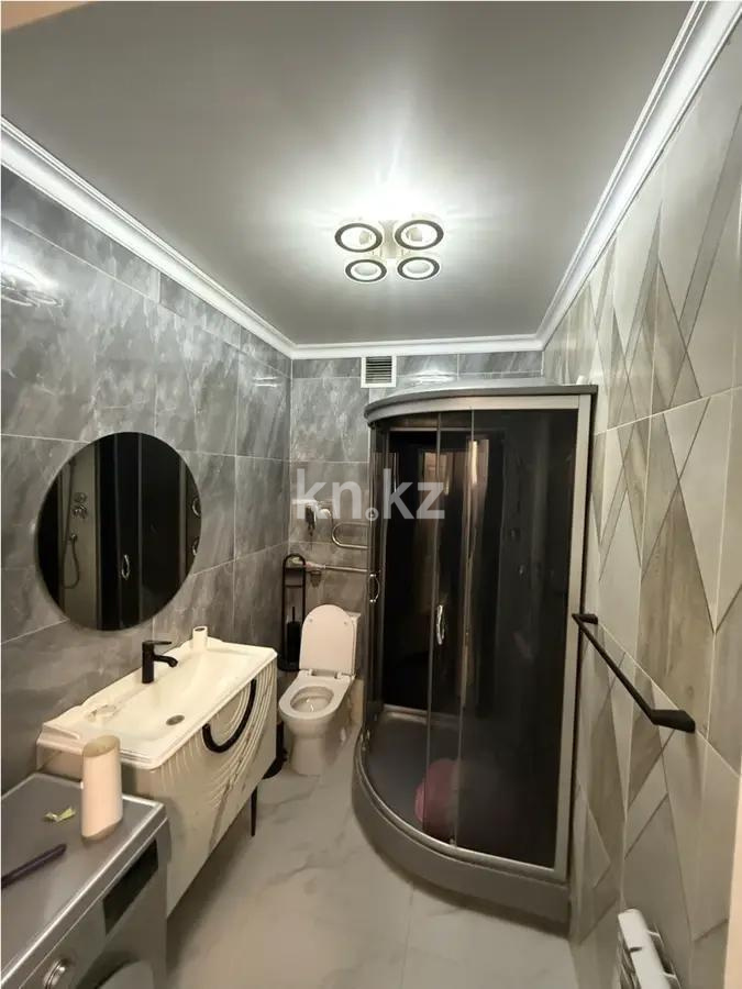 Продажа 2-комнатной квартиры, 70 м², мкр-н Шугыла, дом  340/4 в Алматы - фото 4