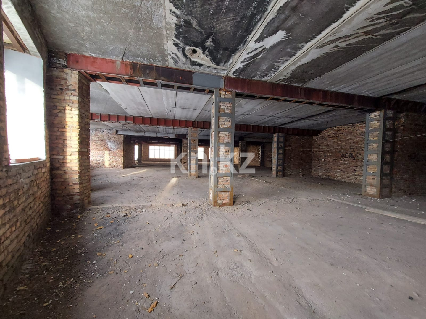 Продажа , 2198.7 м², пр. Шахтеров в Караганде - фото 10