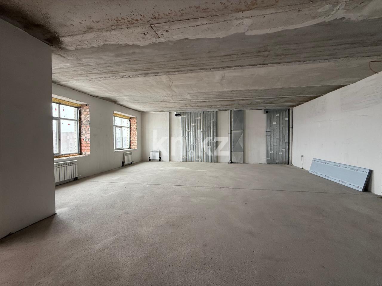 Продажа 2-комнатной квартиры, 80 м² в Караганде