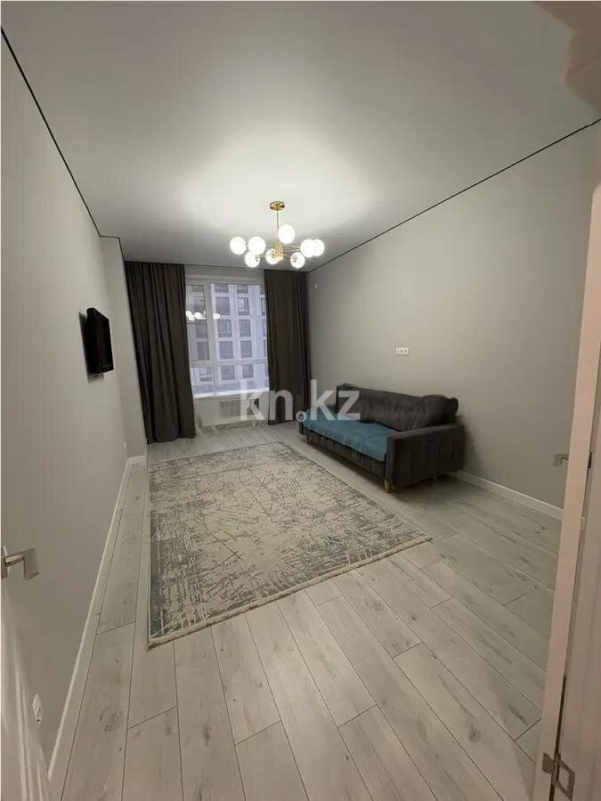 Продажа 1-комнатной квартиры, 43 м² в Астане