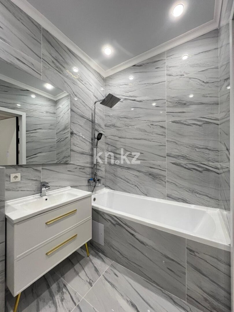 Продажа 2-комнатной квартиры, 41 м² в Алматы - фото 13