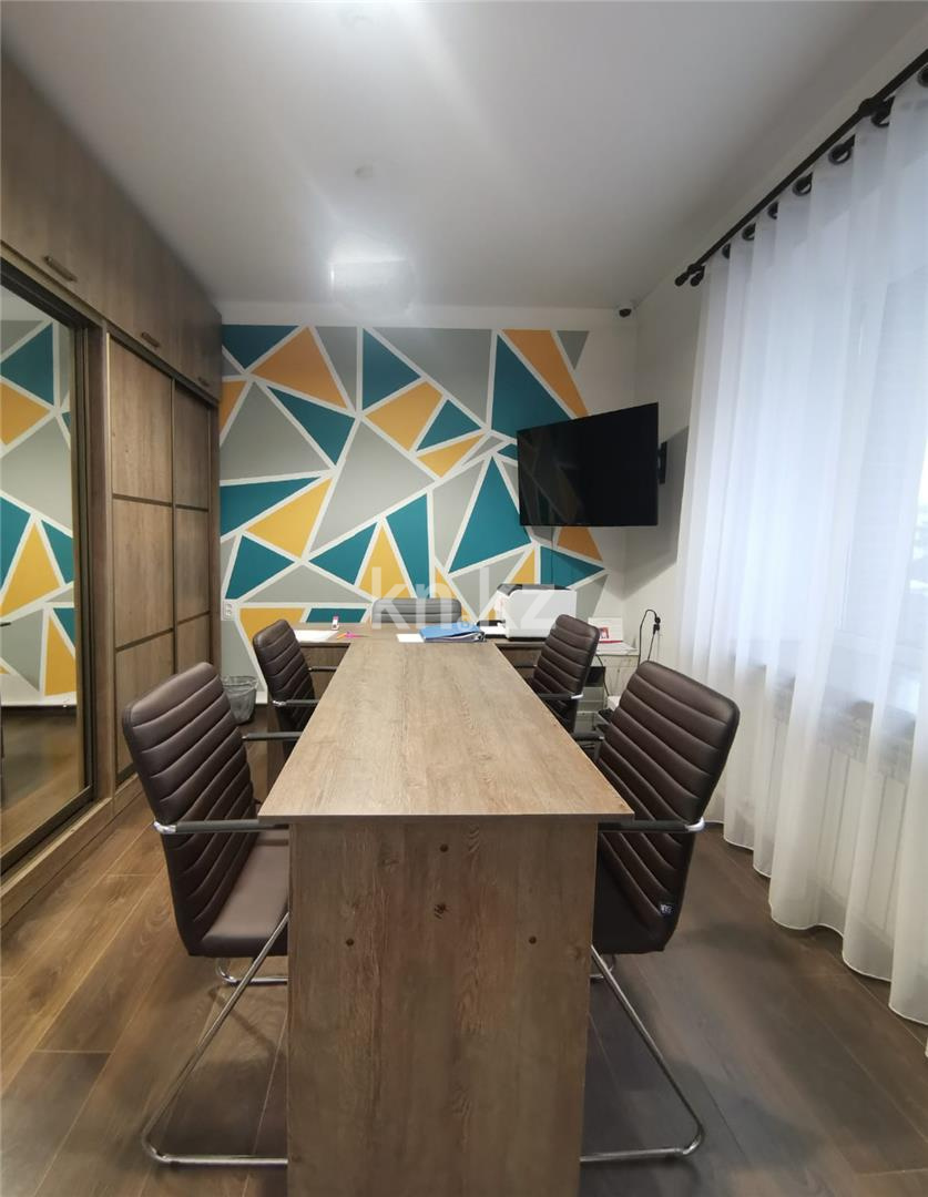 Продажа 8-комнатного дома, 347 м² в Караганде - фото 12