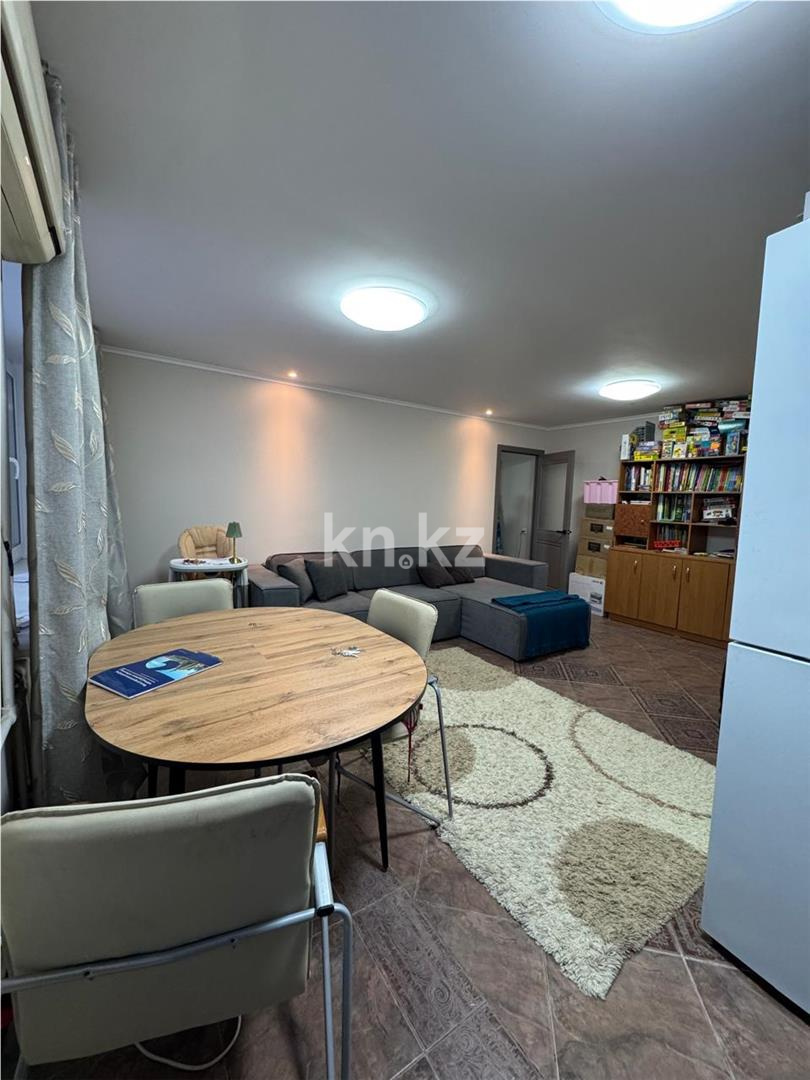 Продажа 2-комнатной квартиры, 44 м², ул. Алиханова в Караганде - фото 4