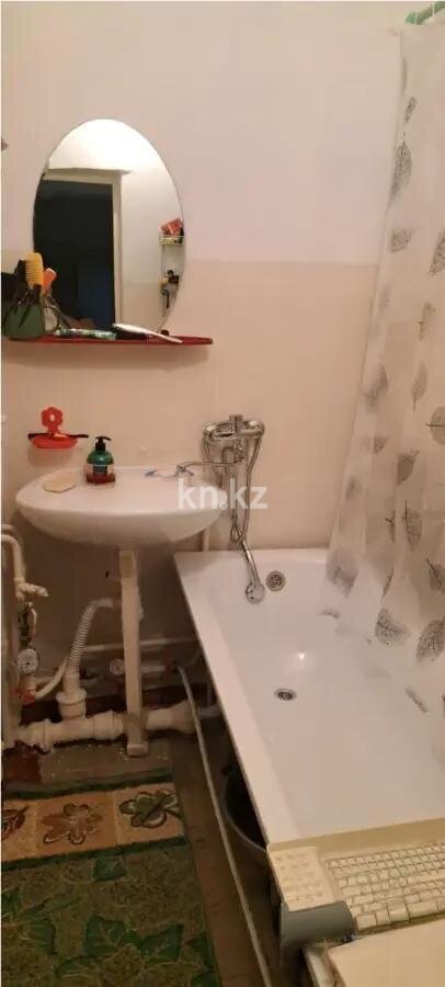 Продажа 2-комнатной квартиры, 42.6 м² в Алматы - фото 3