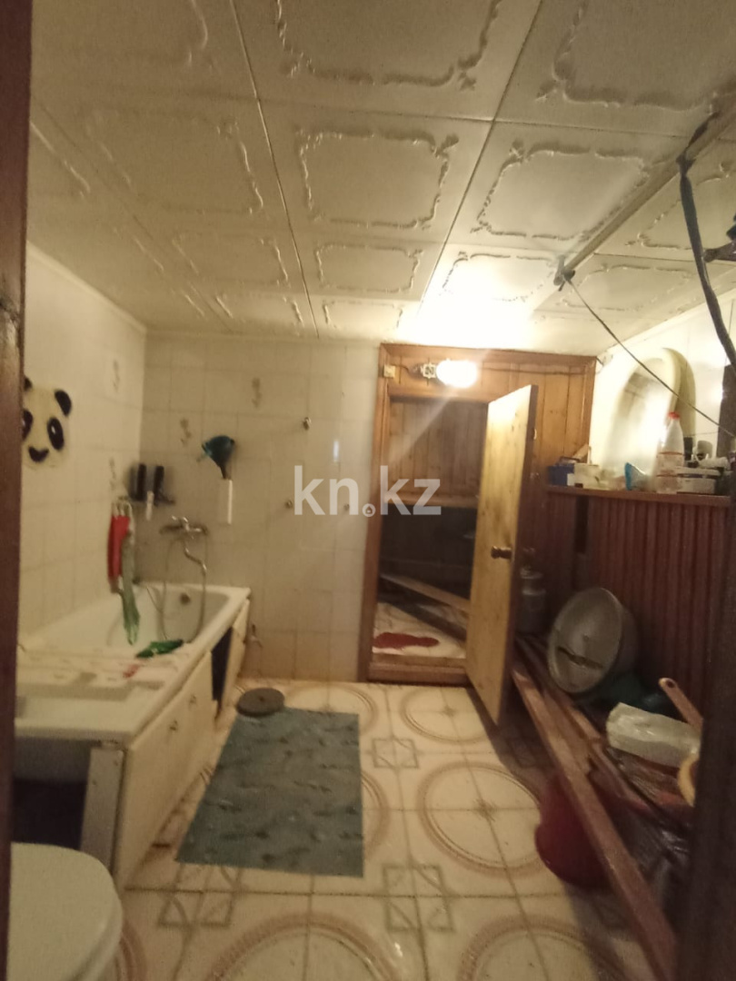 Продажа 5-комнатного дома, 200 м² в Алматы - фото 23