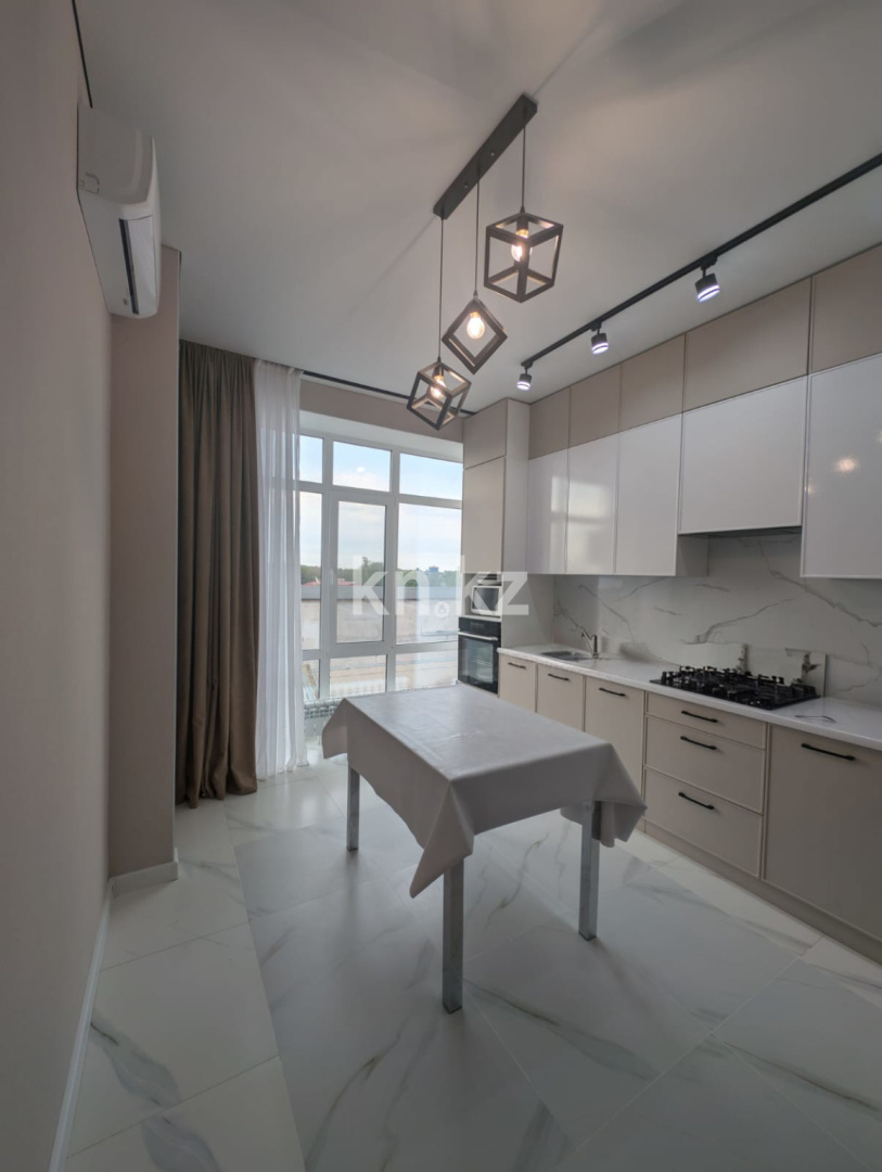 Продажа 3-комнатной квартиры, 100.2 м² в Уральске - фото 5