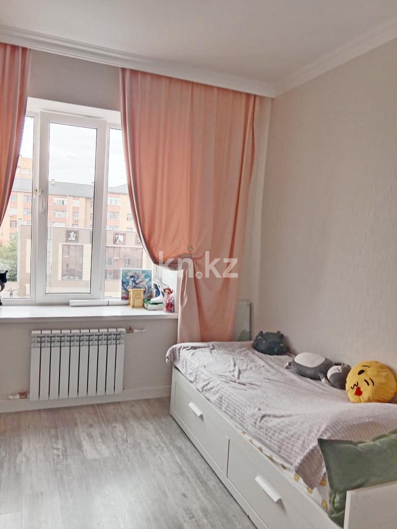 Продажа 4-комнатной квартиры, 105 м², ул. Таттимбета в Караганде - фото 5