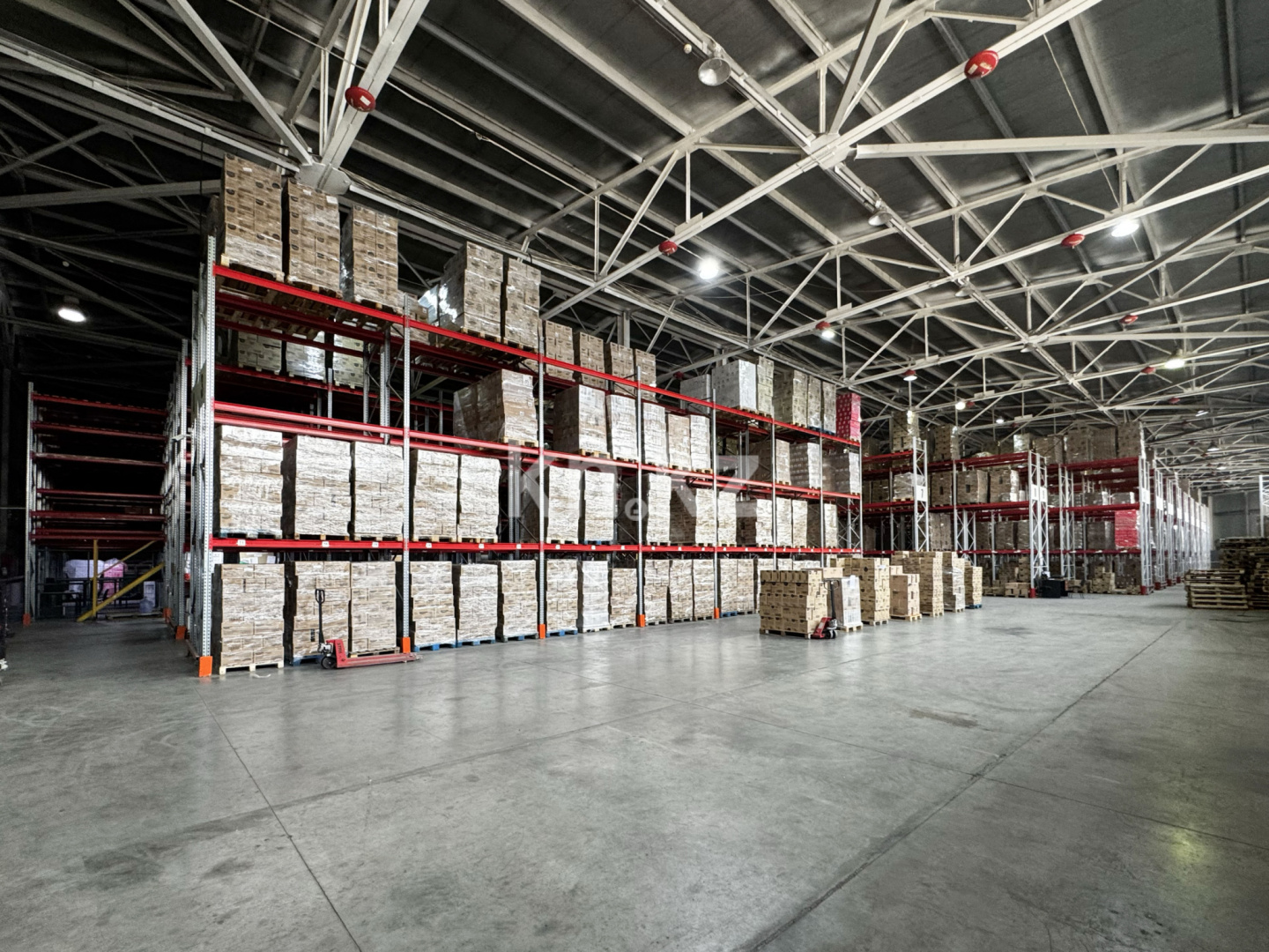 Аренда , 3738 м², ул. Тобаякова, дом  54 в Алматы - фото 4