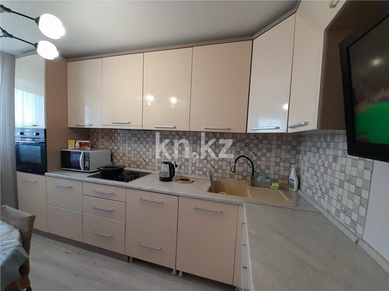 Продажа 4-комнатной квартиры, 82 м² в Караганде - фото 11
