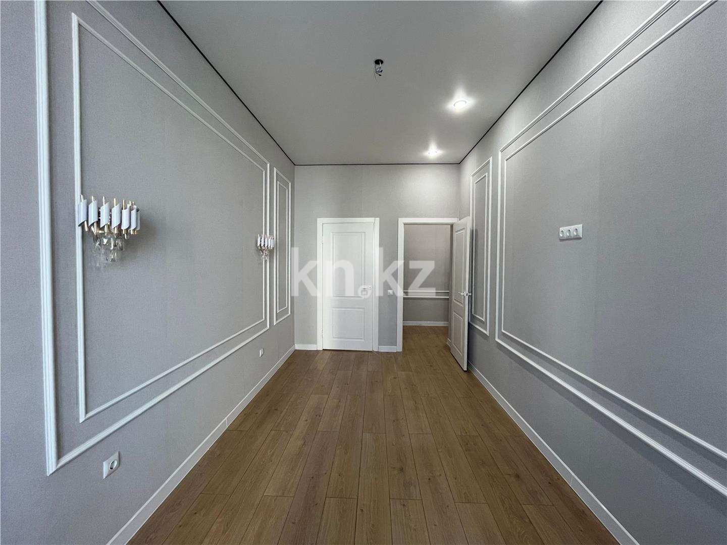 Продажа 2-комнатной квартиры, 65 м², ул. Казыбек би в Астане - фото 8