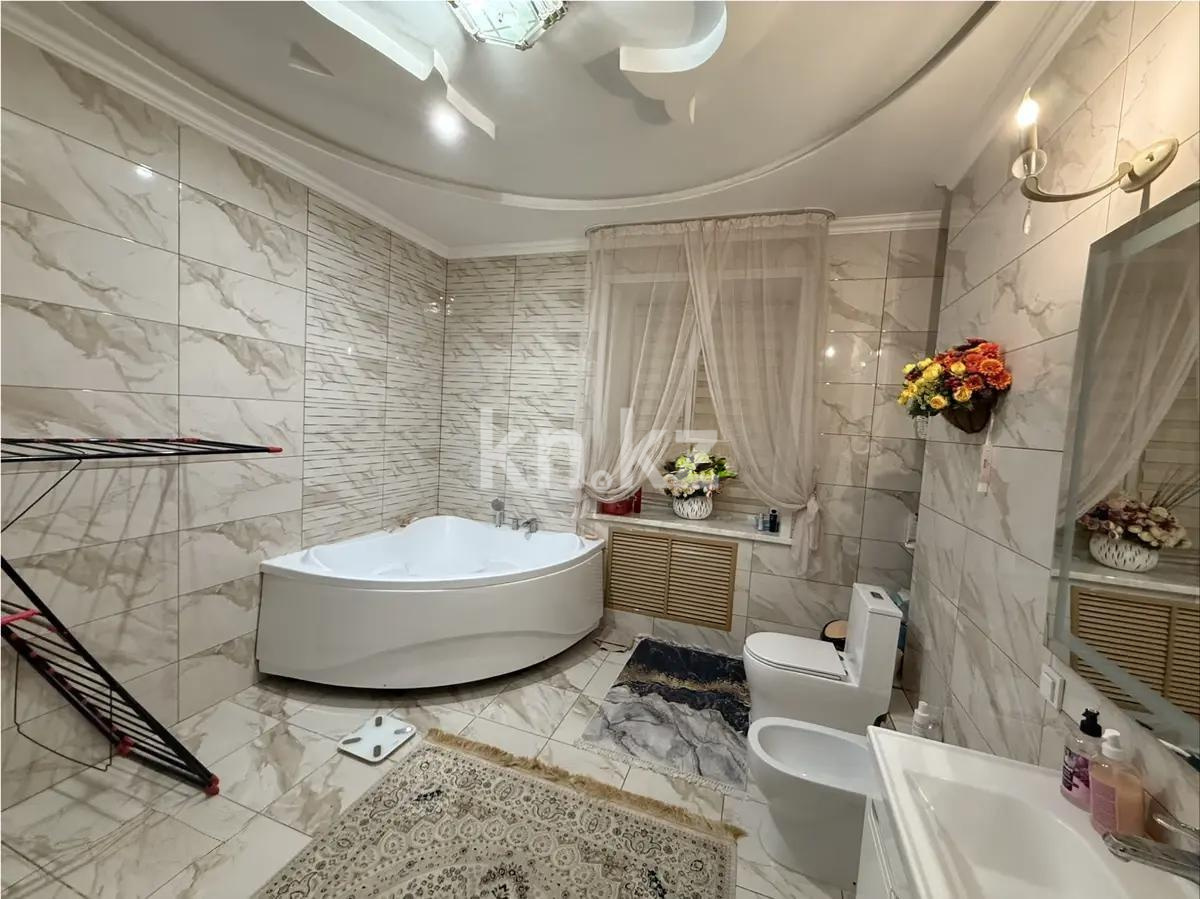 Продажа 4-комнатной квартиры, 190 м² в Астане - фото 6