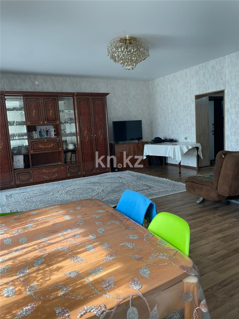 Продажа 3-комнатной квартиры, 81 м², ул. Затаевича (ранее Зональная), дом  81/4 в Караганде - фото 4