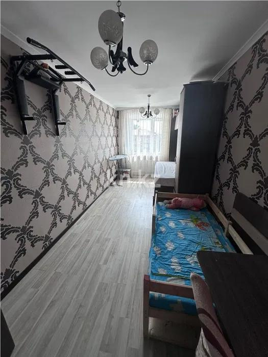 Продажа 3-комнатной квартиры, 59 м², пр. Абая, дом  79 в Шахтинске - фото 3