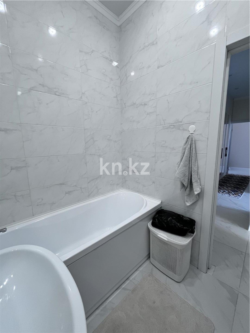 Продажа 2-комнатной квартиры, 64 м² в Караганде - фото 19