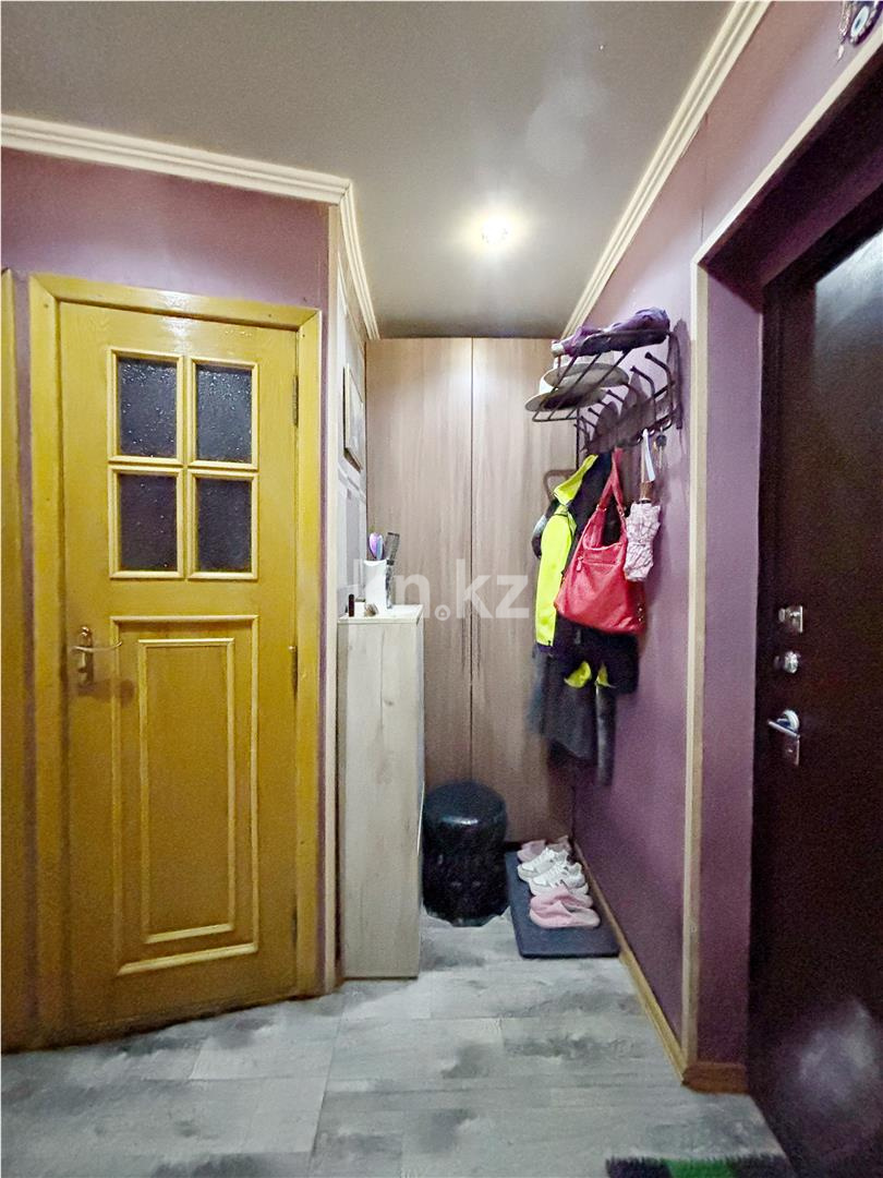 Продажа 1-комнатной квартиры, 30 м², ул. Рыскулова, дом  15 в Караганде - фото 11