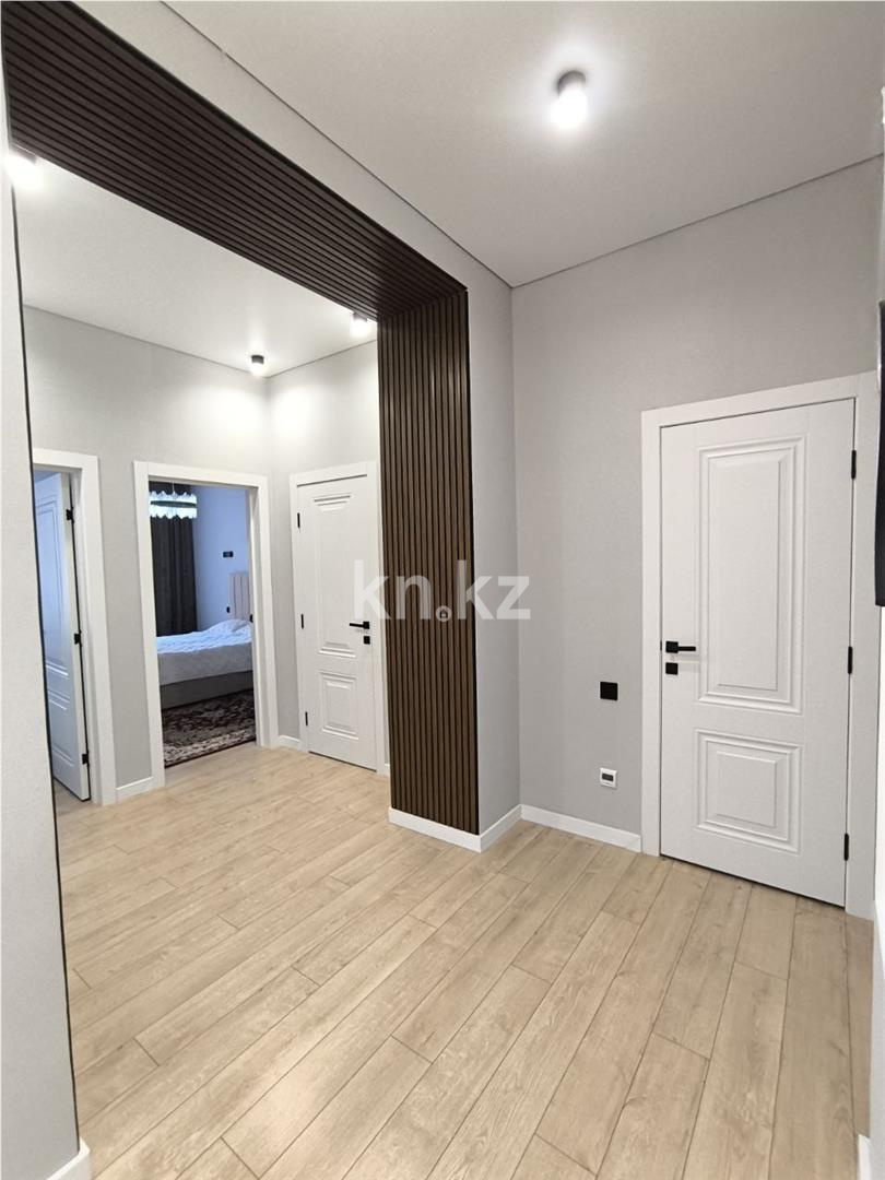 Продажа 4-комнатной квартиры, 111 м², ул. Букетова в Караганде - фото 16
