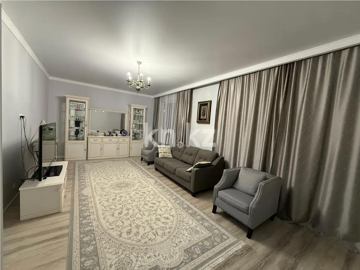 Продажа 3-комнатной квартиры, 112 м², ул. Толе би, дом  50 в Астане