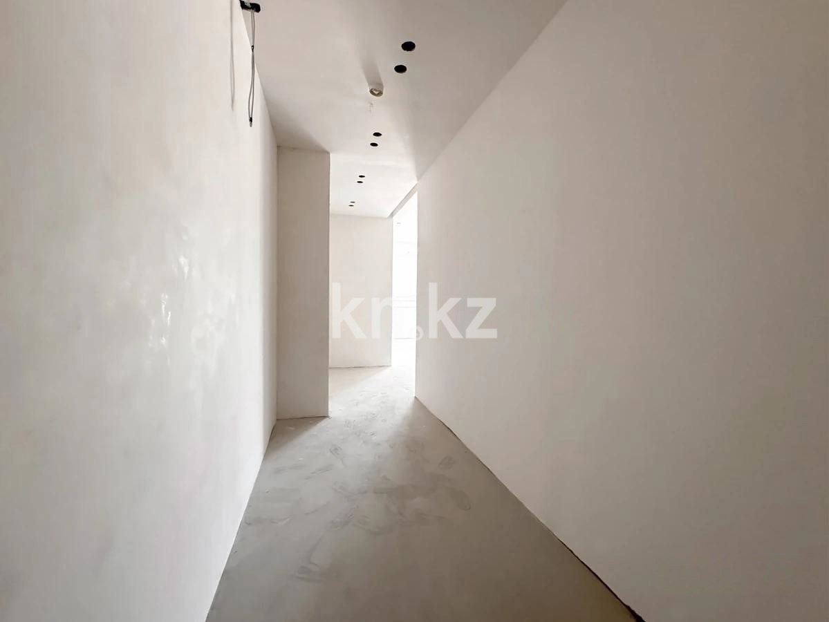 Продажа 5-комнатной квартиры, 370 м², ул. 4-я в Алматы - фото 4