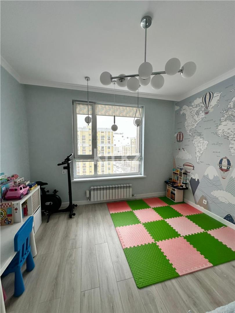 Продажа 4-комнатной квартиры, 110 м², ул. Казыбек би в Астане - фото 8