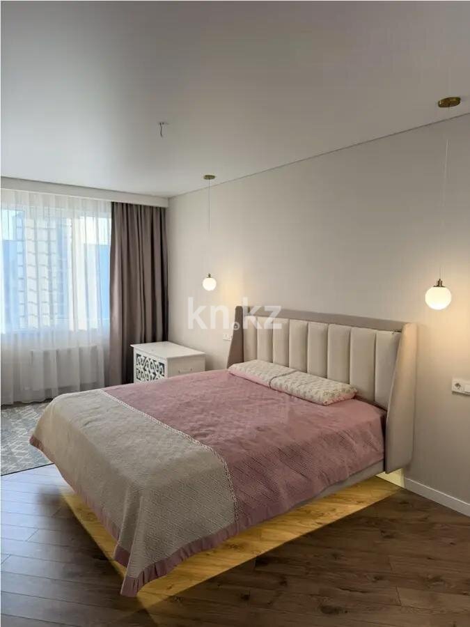 Продажа 2-комнатной квартиры, 72.2 м² в Алматы - фото 2