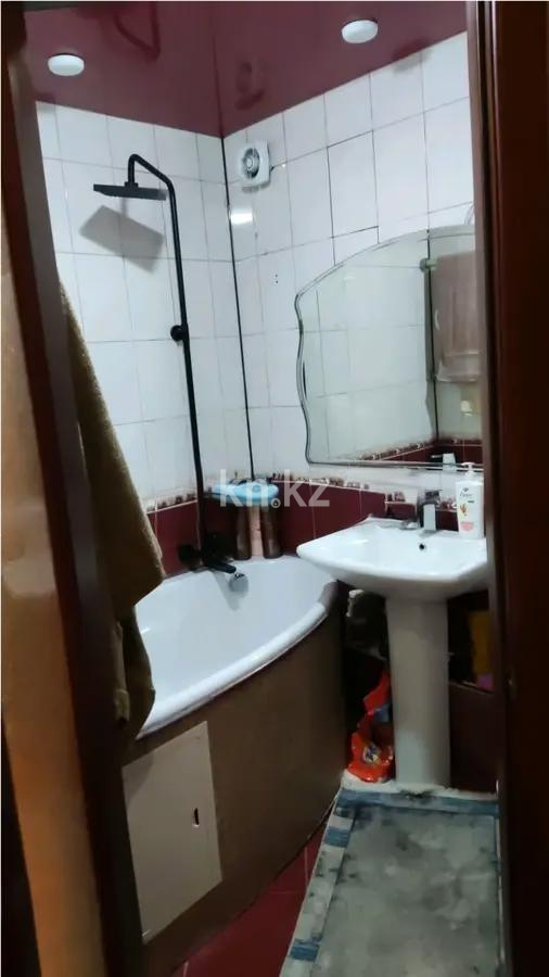 Продажа 2-комнатной квартиры, 48 м², пр. Н. Абдирова, дом  15 в Караганде - фото 3