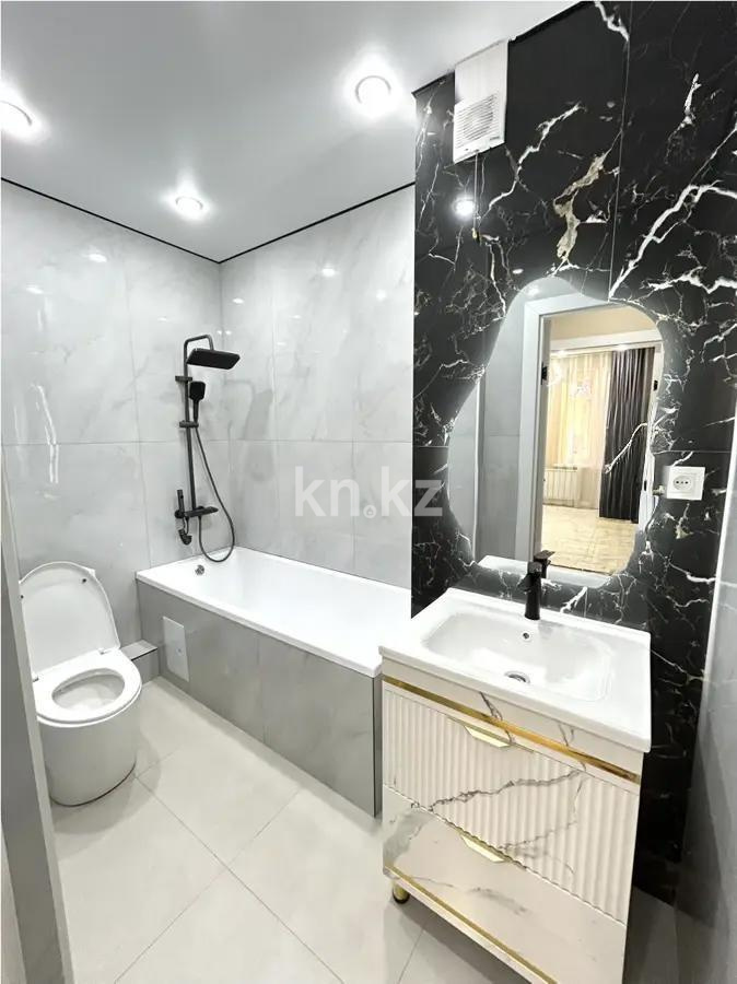 Продажа 3-комнатной квартиры, 60 м², пр. Райымбека, дом  590/16 в Алматы - фото 4