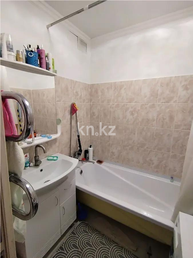 Продажа 3-комнатной квартиры, 65 м² в Караганде - фото 5