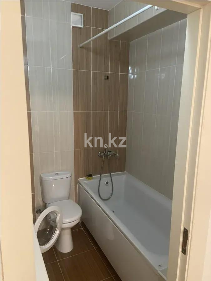 Продажа 2-комнатной квартиры, 63 м², ул. Толе би, дом  273/5 в Алматы - фото 4